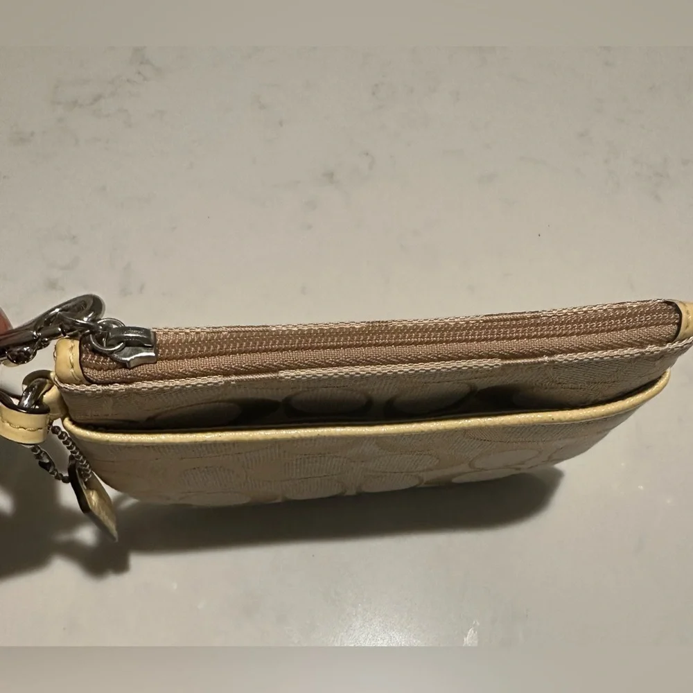 Coach Beige/Yellow Signature Canvas and Leather Wristlet Pochette - Picture 6 of 10